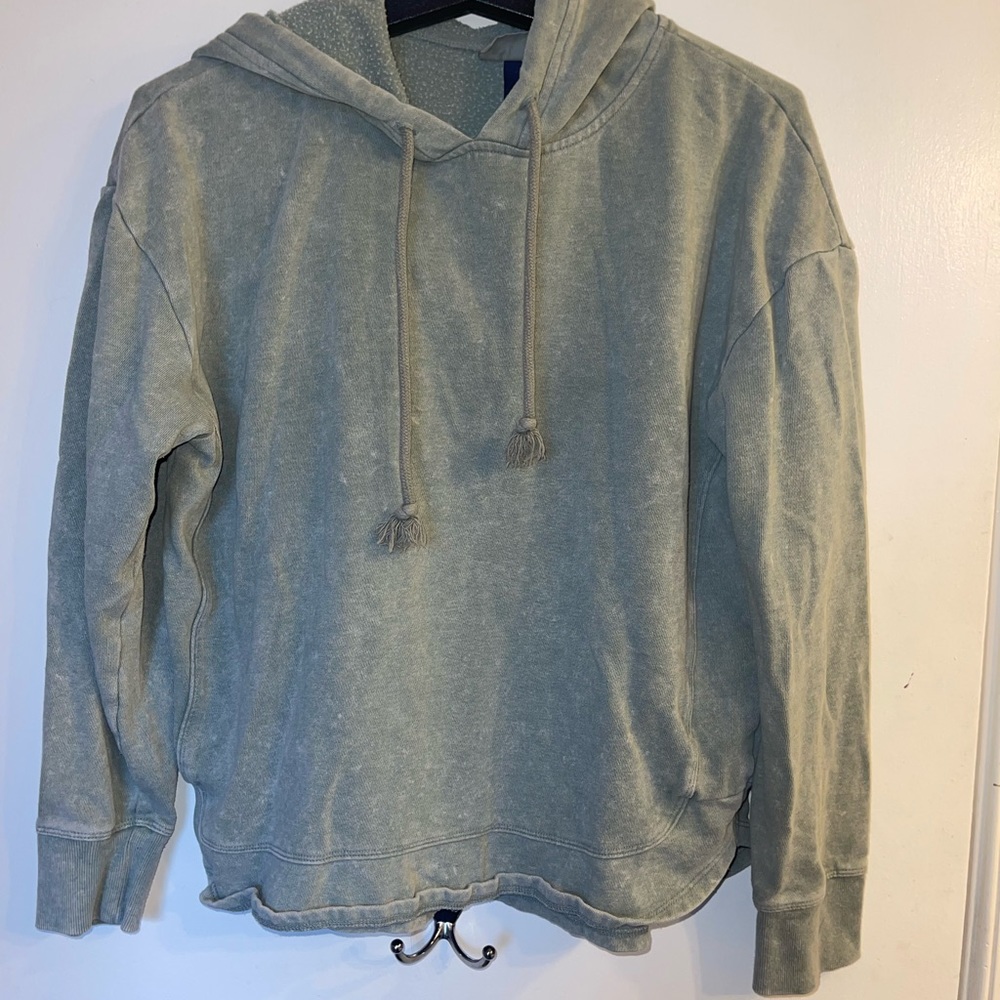 Green sweatshirt